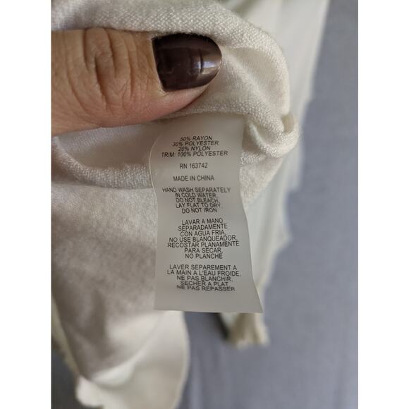 Sioni Milano Blouse‎ Womens Size L Ruffled Sheer Sleeve V-Neck Pullover Cream - Picture 4 of 8